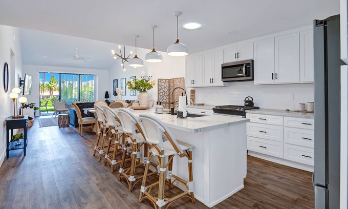 Palm Desert Condo | 144 m² Condo ∙ 3 bedrooms ∙ 6 guests
