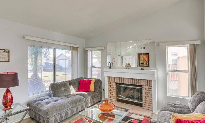 Victorville House | 147 m² House ∙ 3 bedrooms ∙ 6 guests