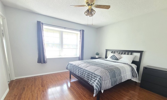 Midway City House | ๐15 mins from Disneyland Spacious and central Little Saigon Home๐