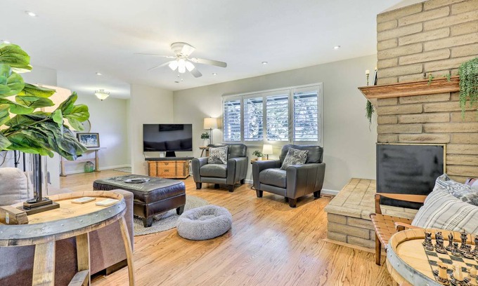 Petaluma House | 151 m² House ∙ 3 bedrooms ∙ 8 guests