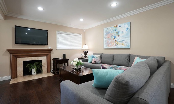 Hermosa Village House | 158 m² House ∙ 3 bedrooms ∙ 9 guests