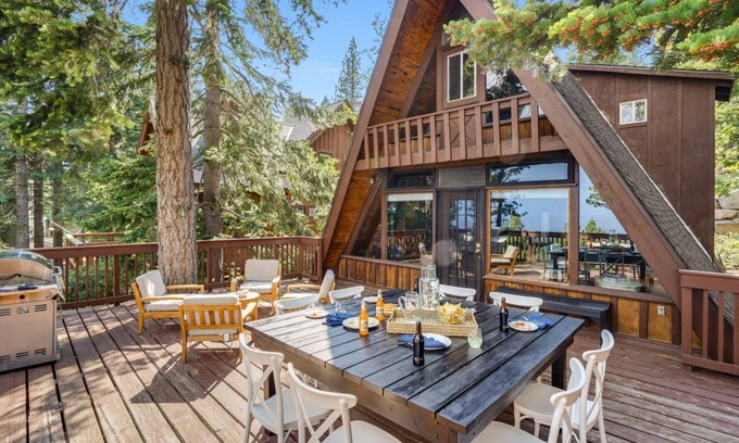 Talmont House | 162 m² House ∙ 3 bedrooms ∙ 8 guests