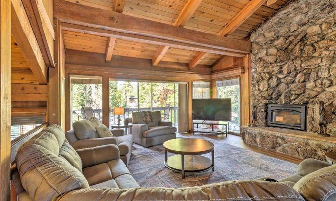 Tahoe Sierra Estates House | 164 m² House ∙ 4 bedrooms ∙ 8 guests