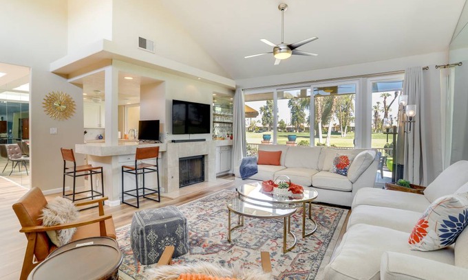 Palm Desert Apartment | 167 m² Apartment ∙ 2 bedrooms ∙ 4 guests