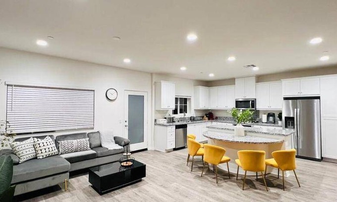 Fontana Apartment | 175 m² Apartment ∙ 3 bedrooms ∙ 8 guests