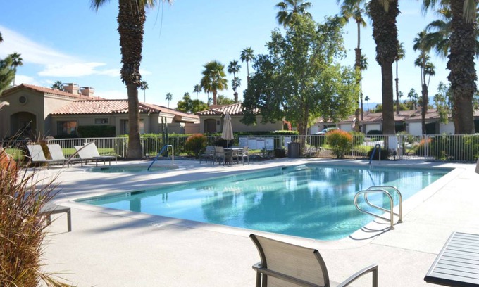 Palm Desert House | 179 m² House ∙ 3 bedrooms ∙ 6 guests
