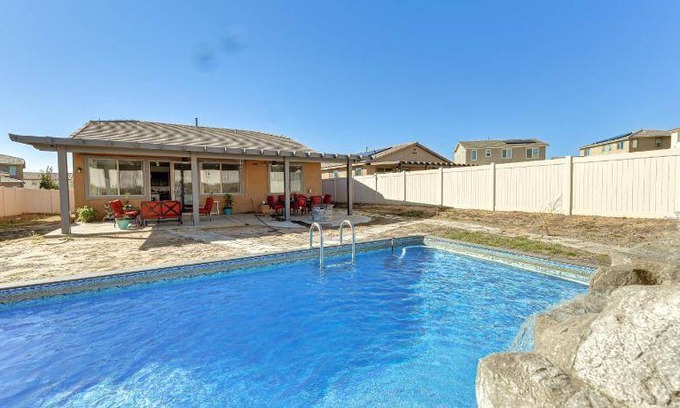 Beaumont House | 181 m² House ∙ 3 bedrooms ∙ 8 guests