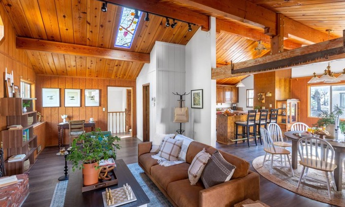 Big Bear Lake House | 181 m² House ∙ 4 bedrooms ∙ 10 guests