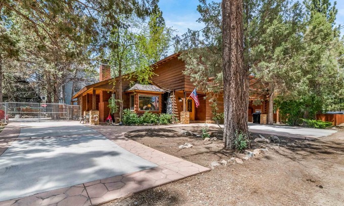 Woodlands House | 186 m² House ∙ 3 bedrooms ∙ 8 guests