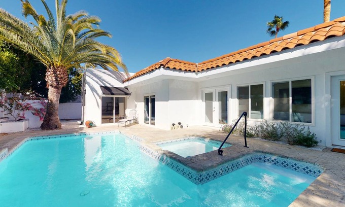 The Mesa House | 186 m² House ∙ 3 bedrooms ∙ 6 guests