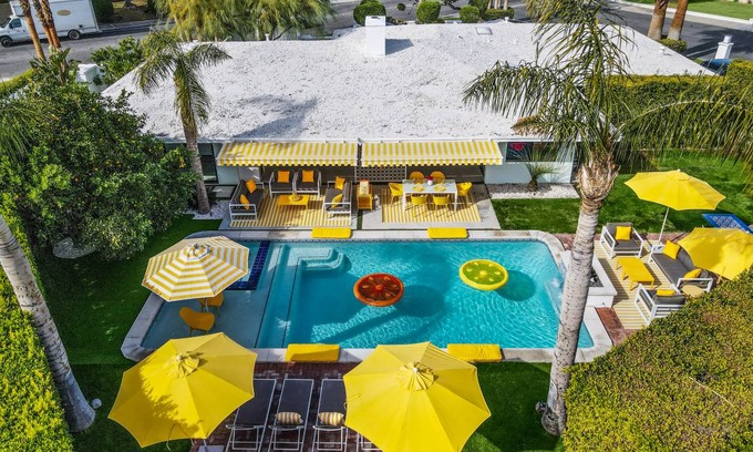 Indian Canyon House | 199 m² House ∙ 3 bedrooms ∙ 8 guests