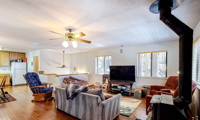 Soda Springs House | 2-story treetop home with, wood fireplace, newly added AC, & W/D - dogs welcome