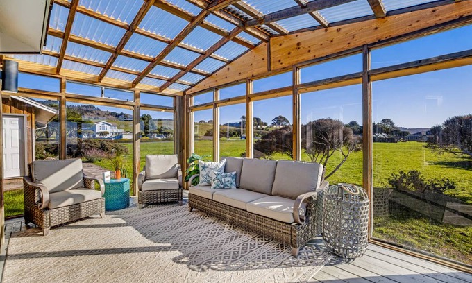 Fort Bragg House | 203 m² House ∙ 3 bedrooms ∙ 10 guests