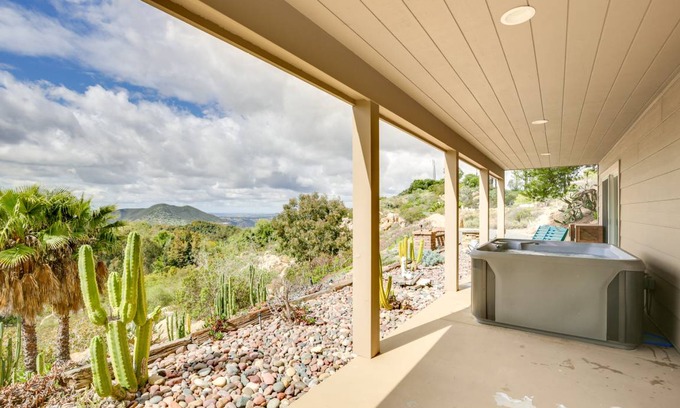 Rainbow CDP House | 212 m² House ∙ 4 bedrooms ∙ 10 guests