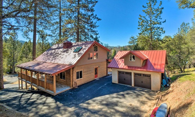 Groveland House | 213 m² House ∙ 4 bedrooms ∙ 9 guests