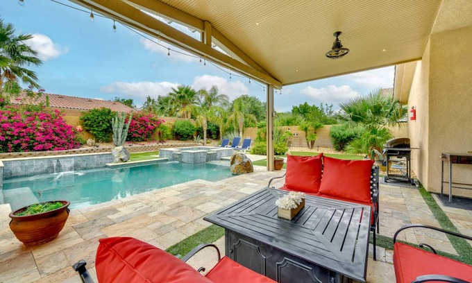 Desert Hot Springs House | 222 m² House ∙ 4 bedrooms ∙ 12 guests