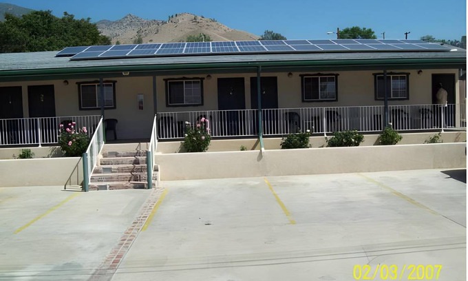 Wofford Heights Hotel | 23 m² Motel ∙ 3 guests