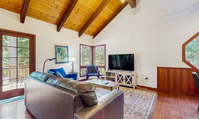 Truckee House | 231 m² House ∙ 3 bedrooms ∙ 8 guests