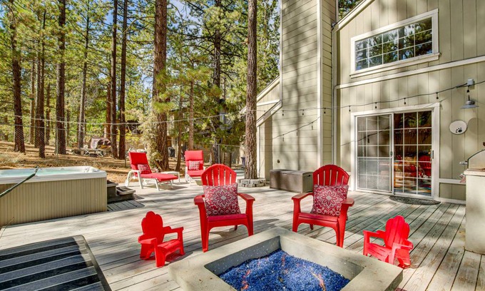 Big Bear City House | 232 m² House ∙ 4 bedrooms ∙ 10 guests