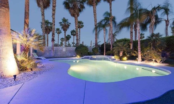 Cathedral City House | 239 m² House ∙ 3 bedrooms ∙ 6 guests