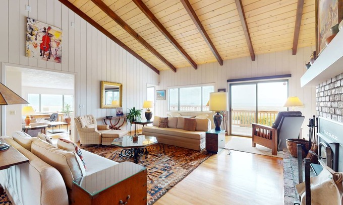 Eureka House | 247 m² House ∙ 3 bedrooms ∙ 6 guests