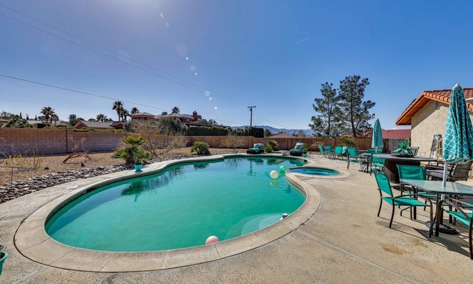 Victorville House | 250 m² House ∙ 3 bedrooms ∙ 8 guests
