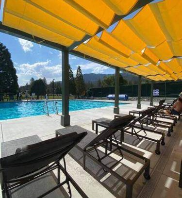 Pine Mountain Club House | 279 m² House ∙ 5 bedrooms ∙ 16 guests
