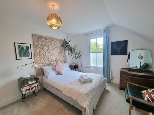 Ladywell Apartment | 2bed 2bath 8min to London Bridge