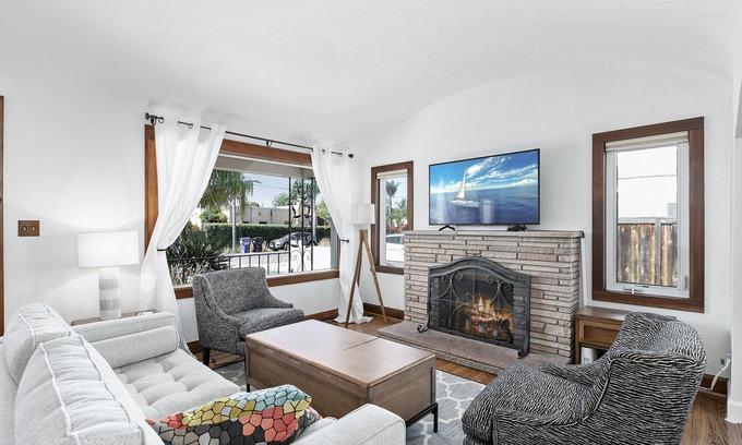 Kensington House | 3 bedroom(s) House near San Diego