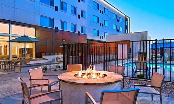 Palmdale Hotel | 3-Star Hotel ∙ Element Palmdale