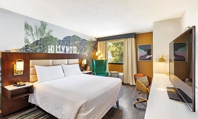 Hollywood Hotel | 3-Star Hotel ∙ Hilton Garden Inn Los Angeles / Hollywood