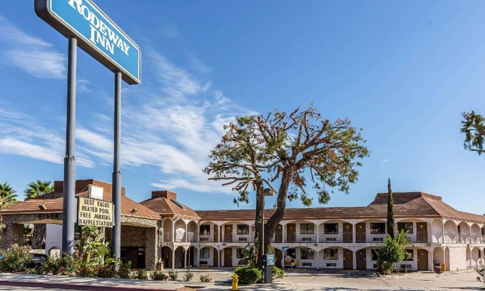 Castaic Hotel | 30 m² Hotel ∙ 127 guests