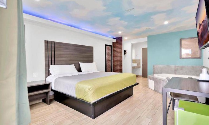 Harbor Hotel | 30 m² Motel ∙ 4 guests
