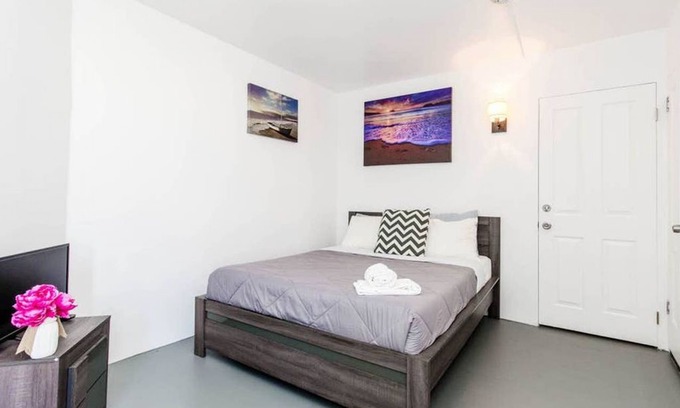 Old Town Apartment | 306 · Your Best Getaway in 2B2B | TORRANCE