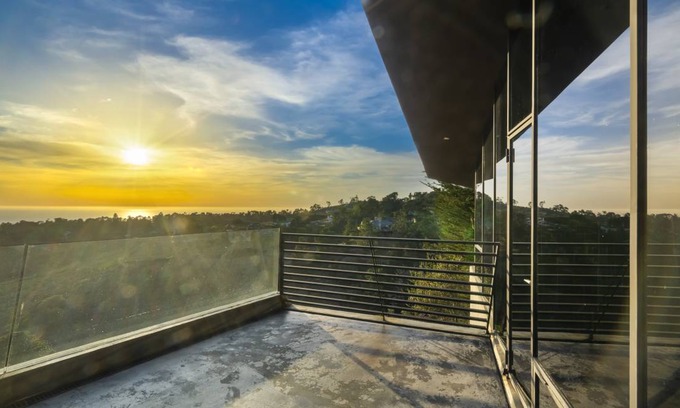 Carmel Other | 316 m² Accommodation ∙ 3 bedrooms ∙ 7 guests