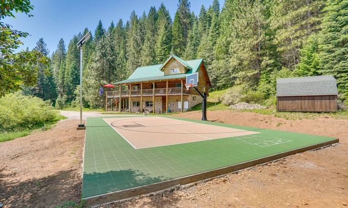 McCloud House | 325 m² House ∙ 4 bedrooms ∙ 10 guests