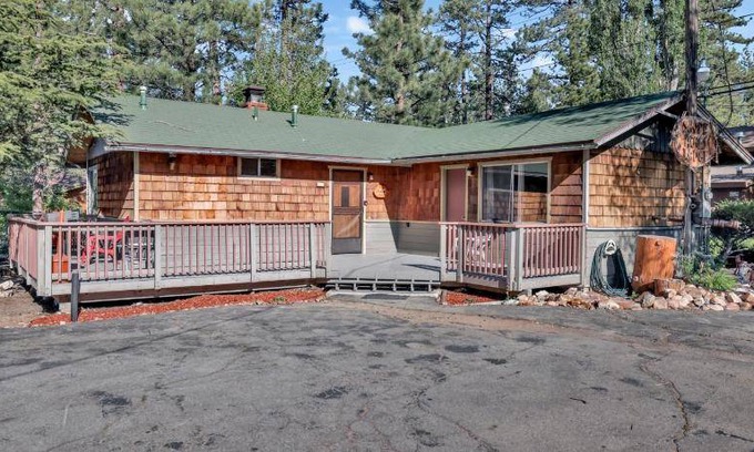 Big Bear Lake House | 367 m² House ∙ 10 bedrooms ∙ 40 guests