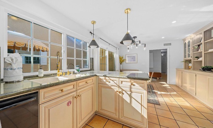 Rowland Heights House | 4-bedroom fullerton house