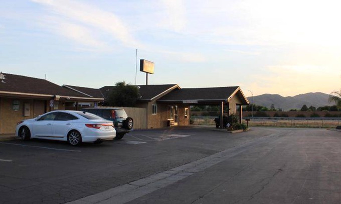 Sun City Hotel | 42 m² Motel ∙ 4 guests