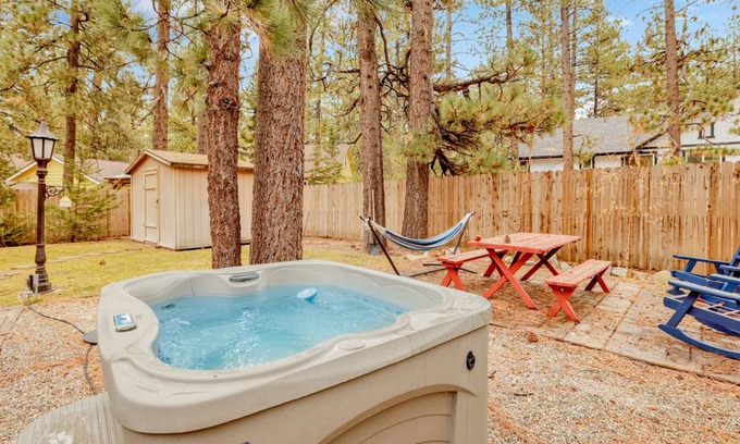 Boulder Bay Cabin | 44 m² Cabin ∙ 1 bedroom ∙ 2 guests