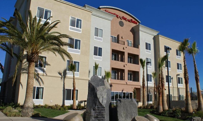 Fairfield Hotel | 45 m² Hotel ∙ 127 guests
