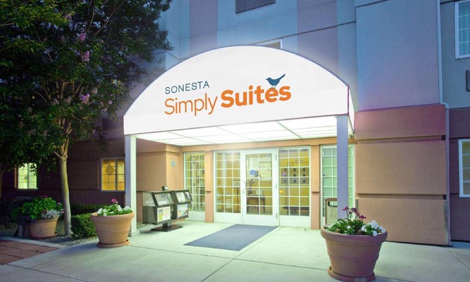 Anaheim Resort Hotel | 45 m² Hotel ∙ 127 guests