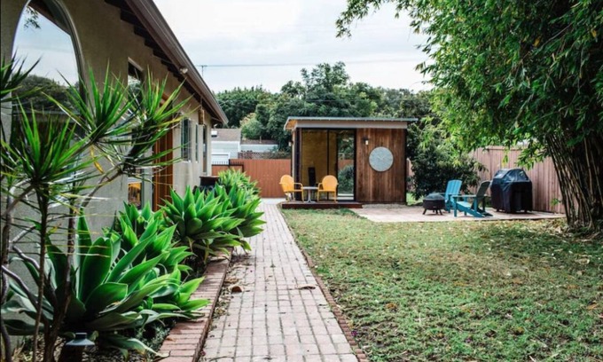 Pico House | 464 m² House ∙ 2 bedrooms ∙ 4 guests