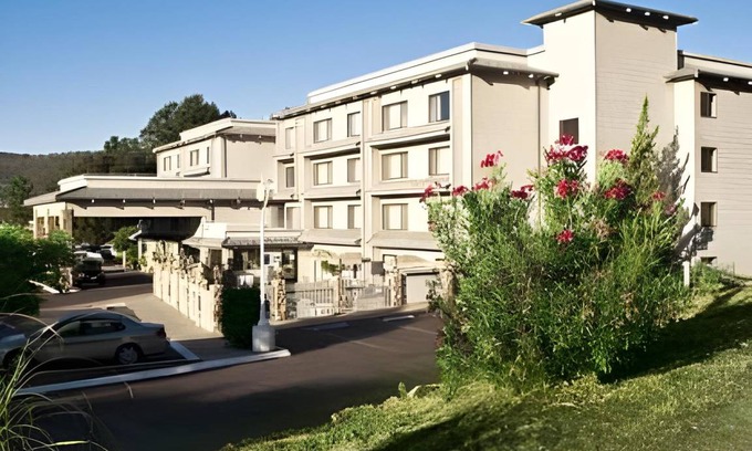 Oakhurst Hotel | 48 m² Hotel ∙ 127 guests