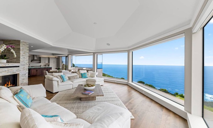 Carmel House | 514 m² House ∙ 4 bedrooms ∙ 8 guests