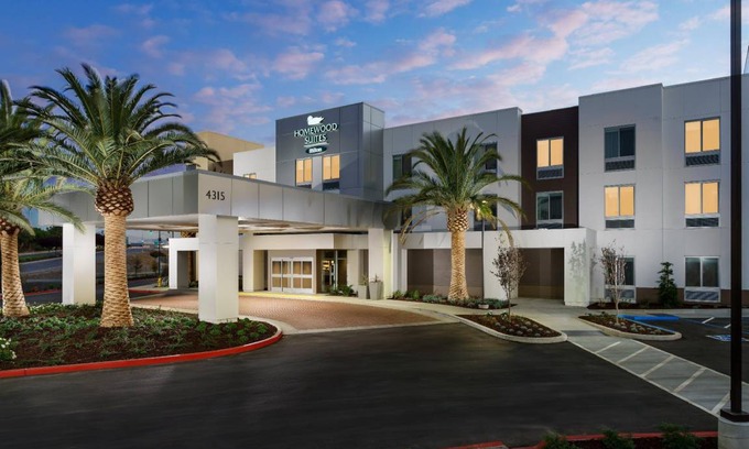 Alviso Hotel | 55 m² Hotel ∙ 2 bedrooms ∙ 127 guests