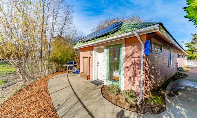 Ferndale Cottage | 56 m² Cabin ∙ 1 bedroom ∙ 4 guests