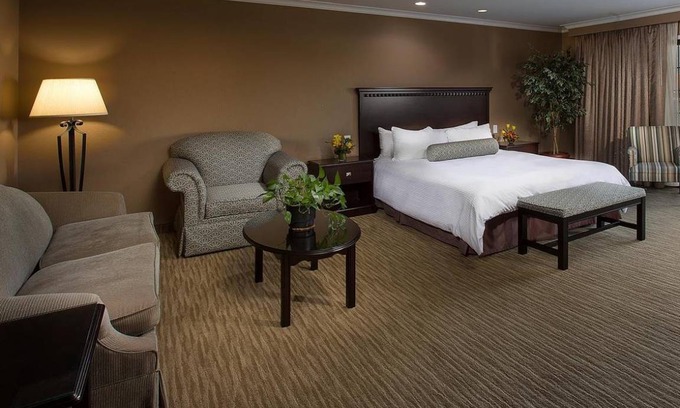 Burbank Hotel | 56 m² Hotel ∙ 127 guests
