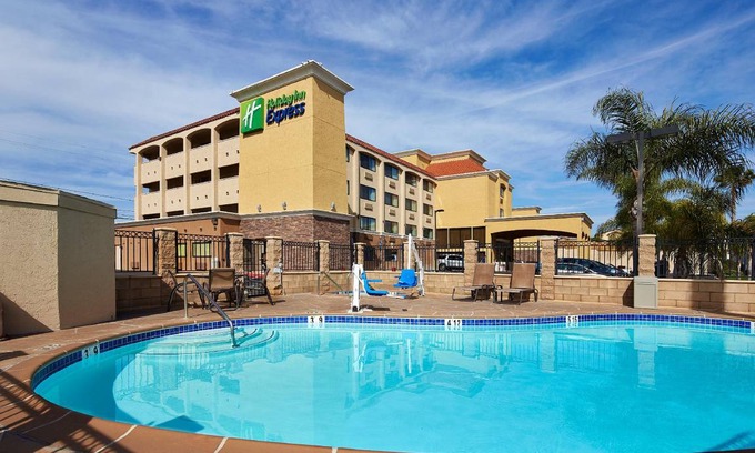 National City Hotel | 60 m² Hotel ∙ 127 guests