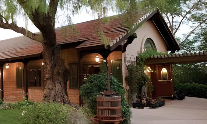 Santa Ynez House | 60 m² Motel ∙ 127 guests